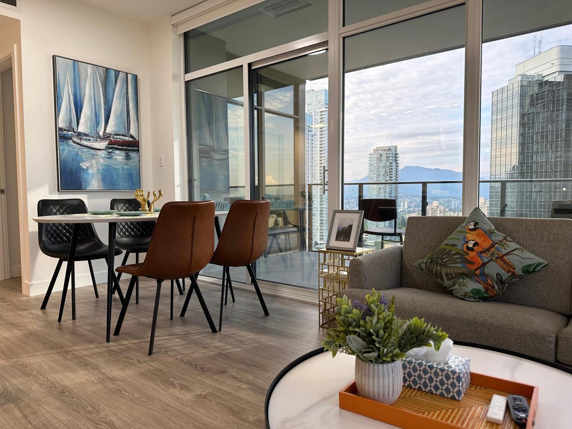 Pacific Sweet Place @metro Apartment