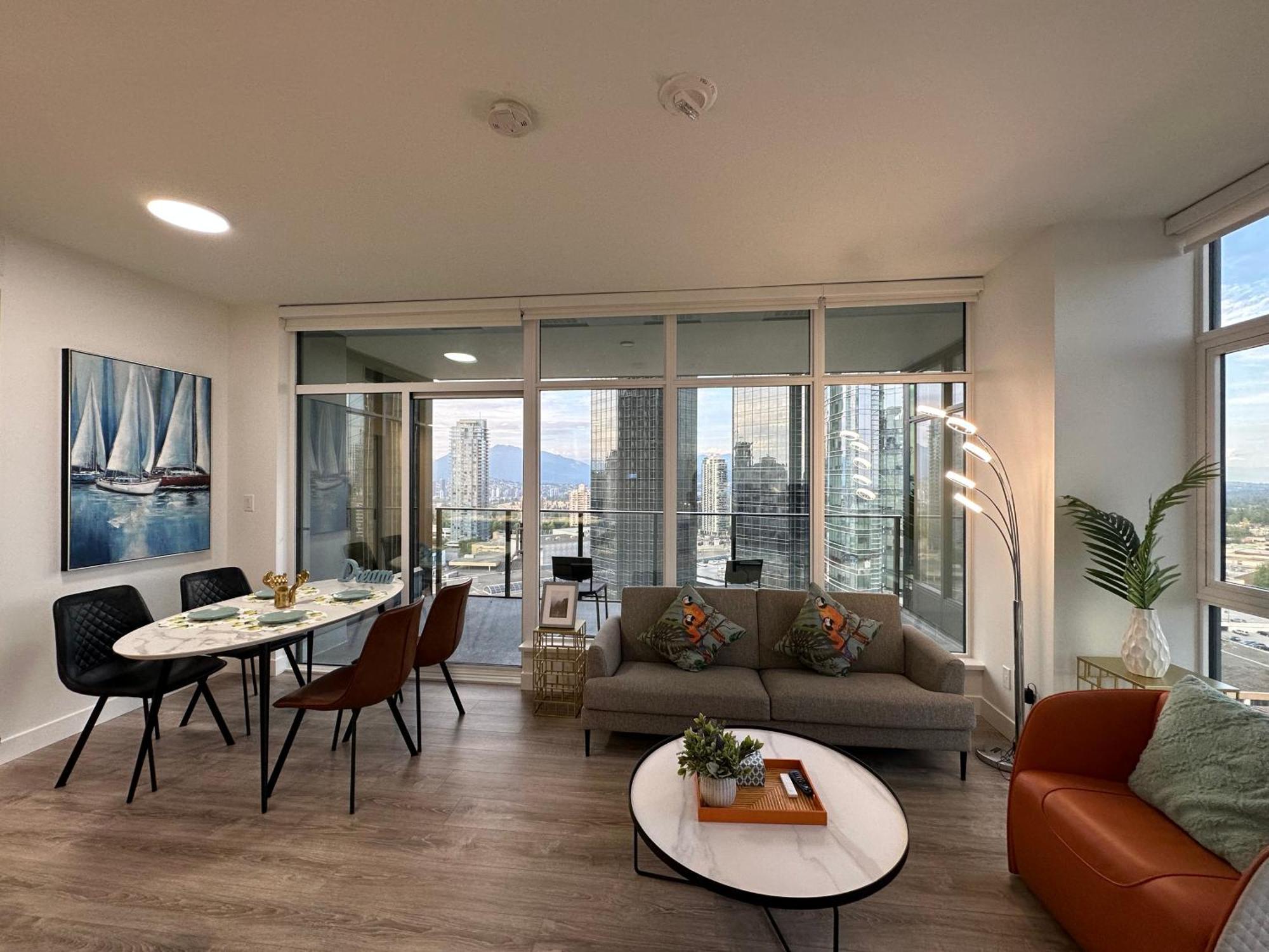 Pacific Sweet Place @metro Apartment